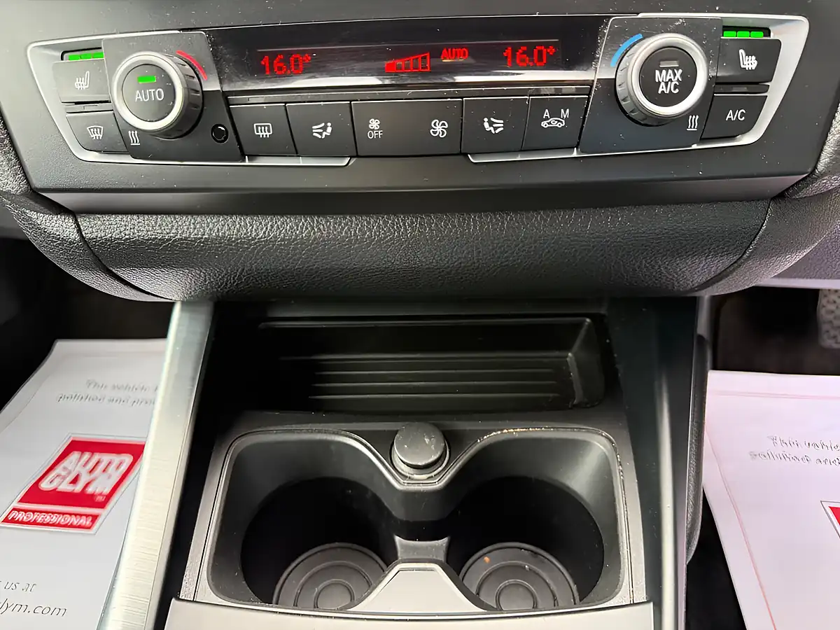 Used 2014 BMW 2 Series Coupe White - Interior and Exterior details 11