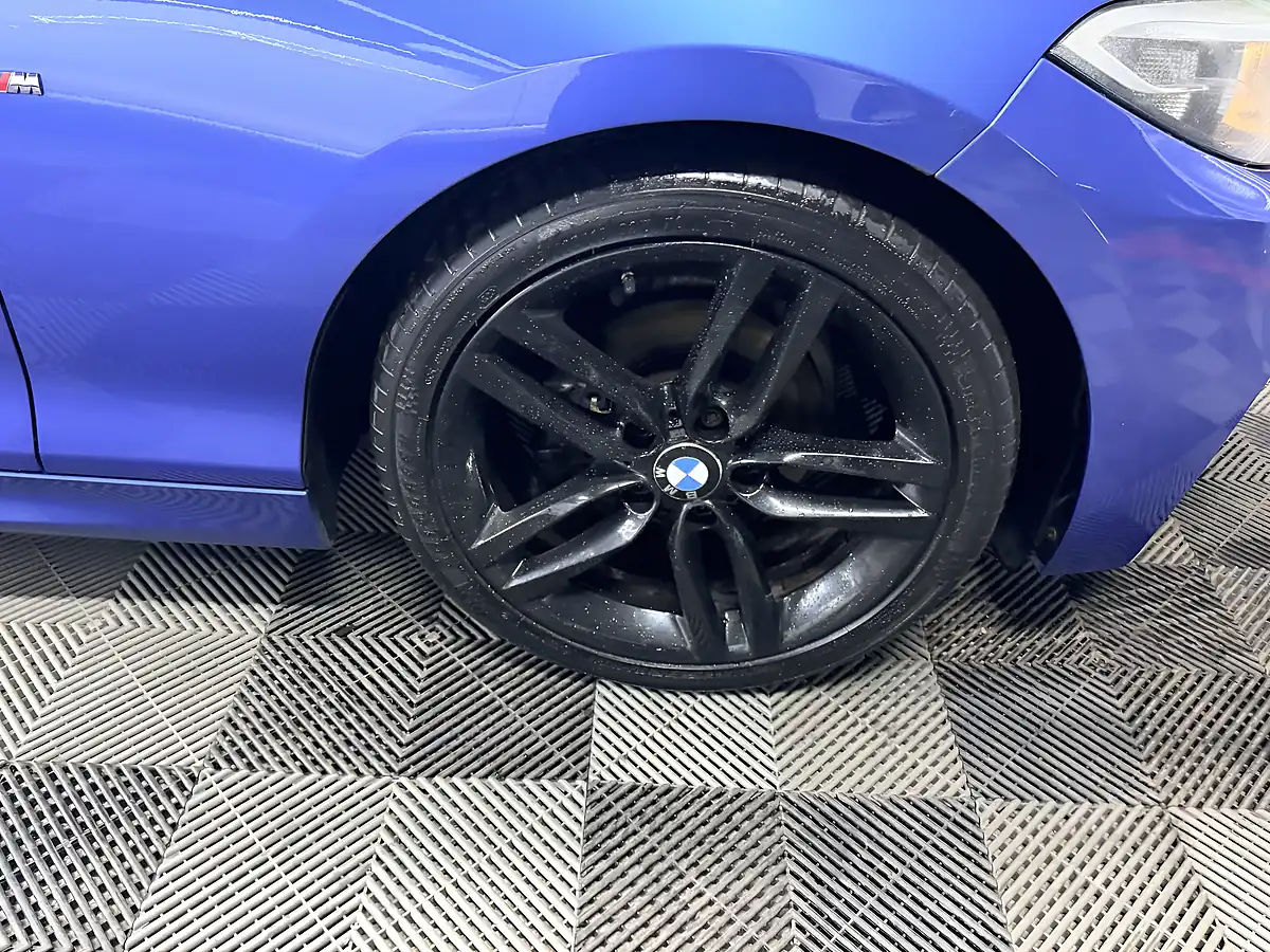 Used 2014 BMW 2 Series M Sport Blue - Interior and Exterior details 11