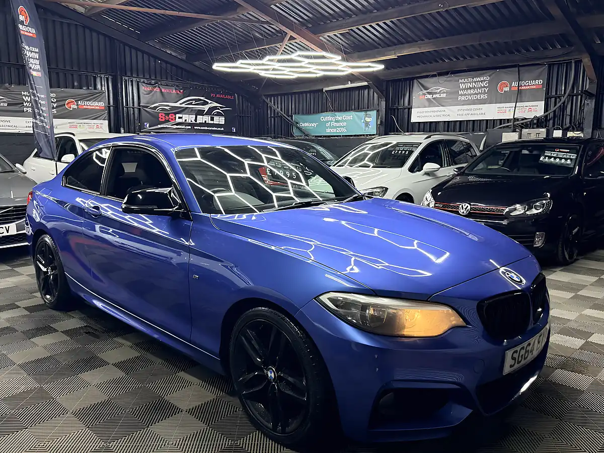 Used 2014 BMW 2 Series M Sport Blue - Interior and Exterior details 8