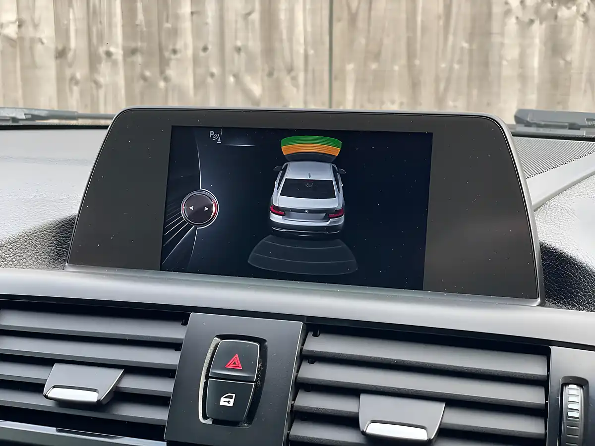 Used 2014 BMW 2 Series M Sport Blue - Interior and Exterior details 3