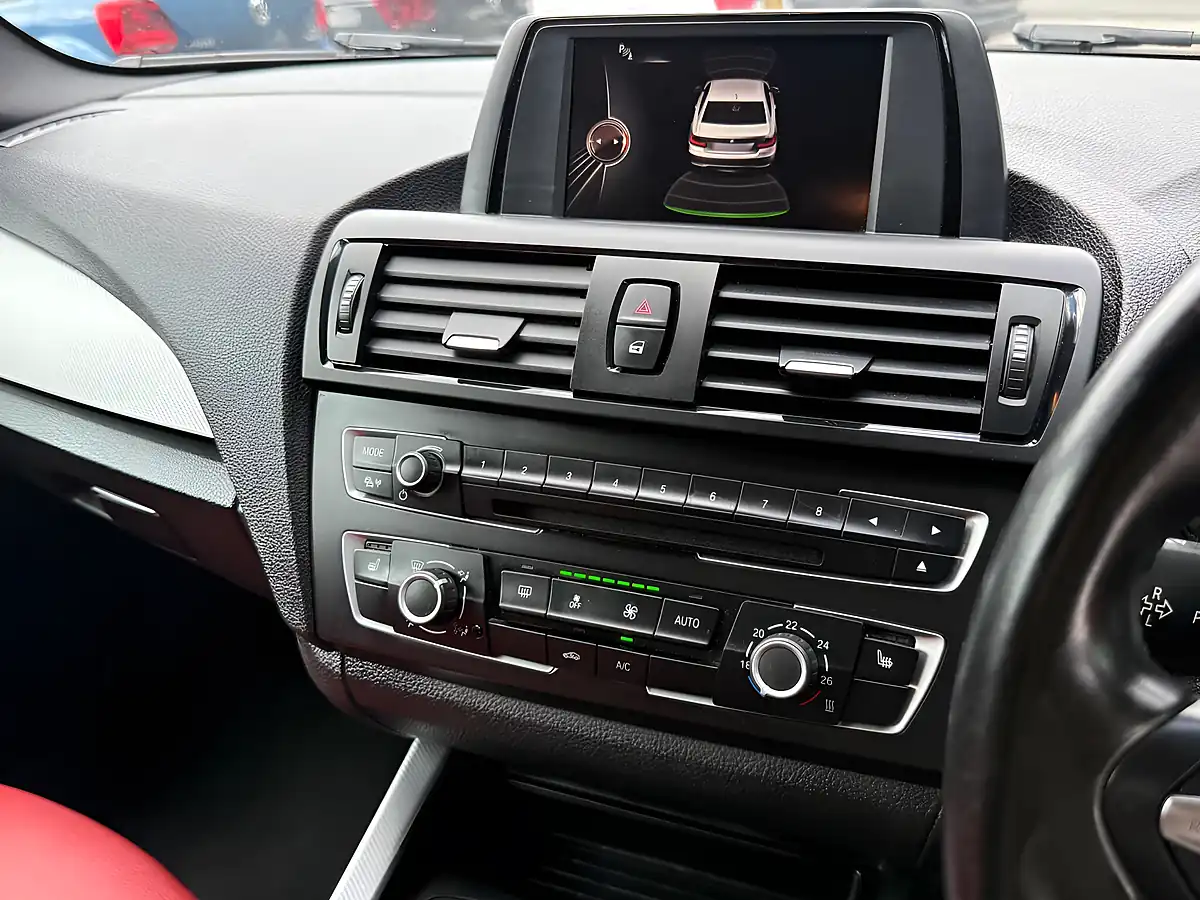 Used 2014 BMW 2 Series M Sport Grey - Interior and Exterior details 18