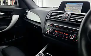 Used 2014 BMW 2 Series M235i Coupe Alpine White - Interior and Exterior details 17