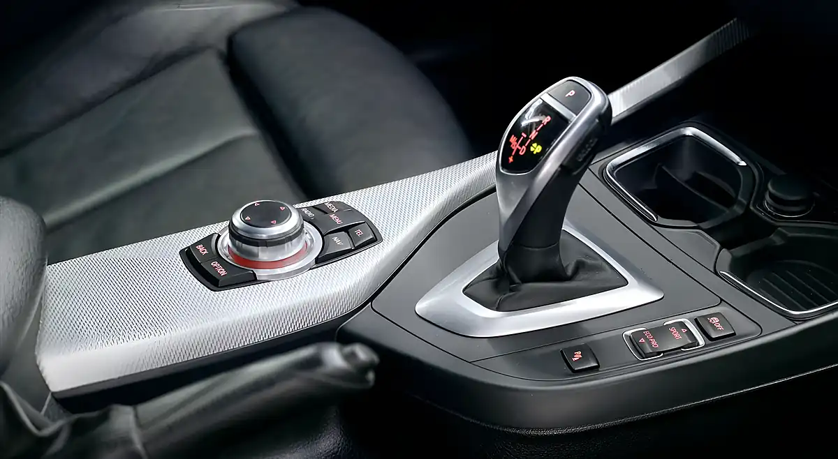 Used 2014 BMW 2 Series M235i Coupe Alpine White - Interior and Exterior details 18