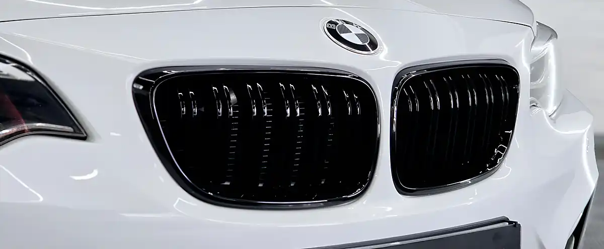 Used 2014 BMW 2 Series M235i Coupe Alpine White - Interior and Exterior details 6