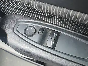 Used 2014 BMW 2 Series Se Black - Interior and Exterior details 12
