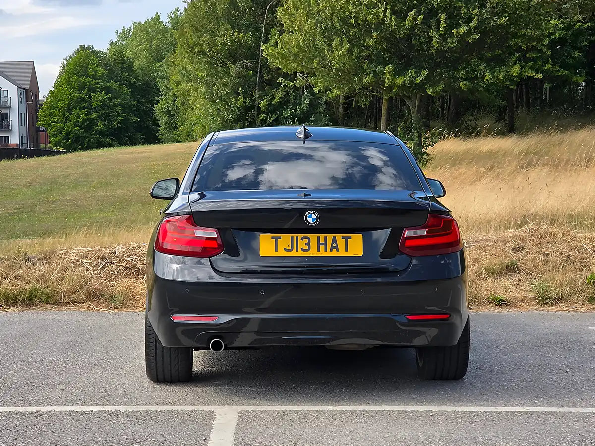 Used 2014 BMW 2 Series Se Black - Interior and Exterior details 6