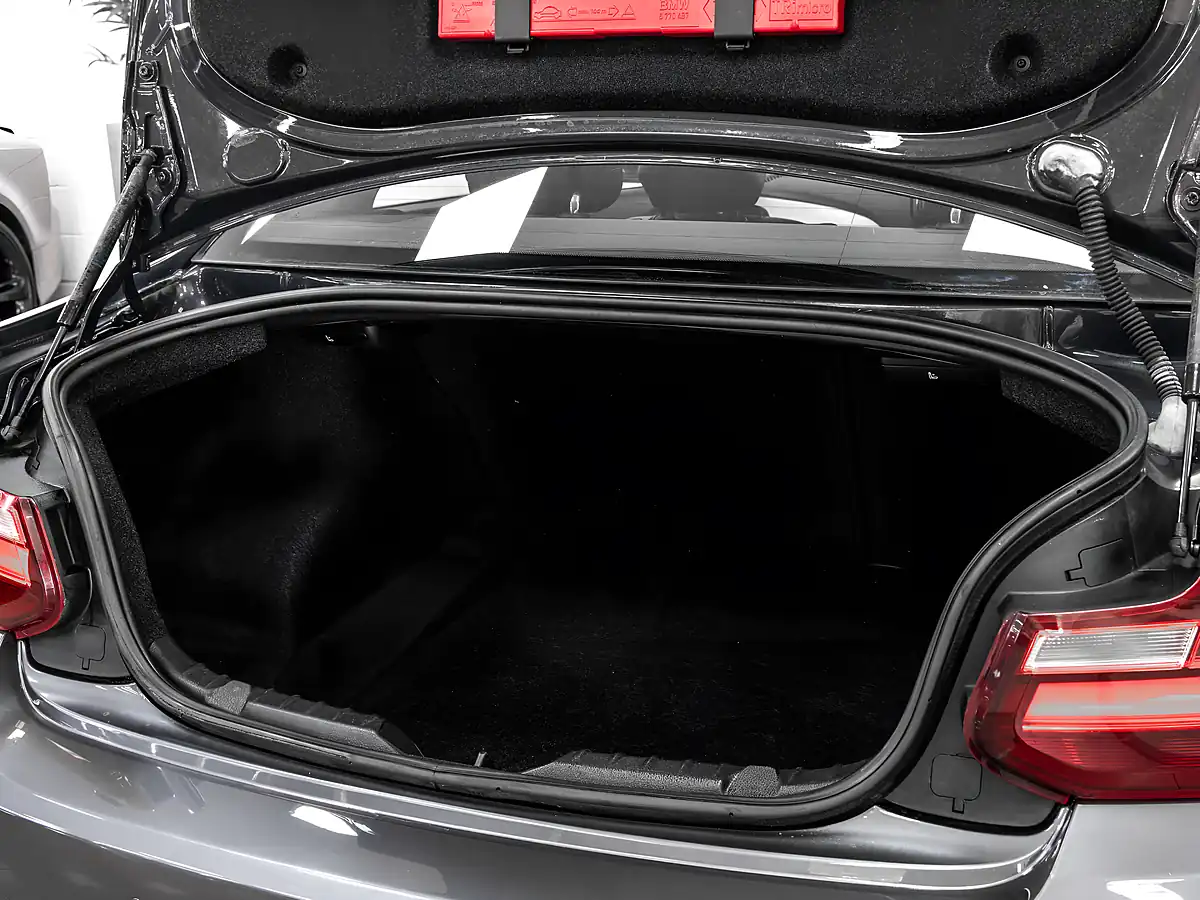 Used 2014 BMW 2 Series Se Coupe Mineral Grey - Interior and Exterior details 15