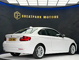 Used 2014 BMW 2 Series Se White - Interior and Exterior details 5