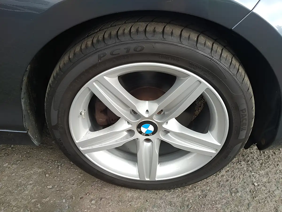 Used 2014 BMW 2 Series Sport Grey - Interior and Exterior details 10