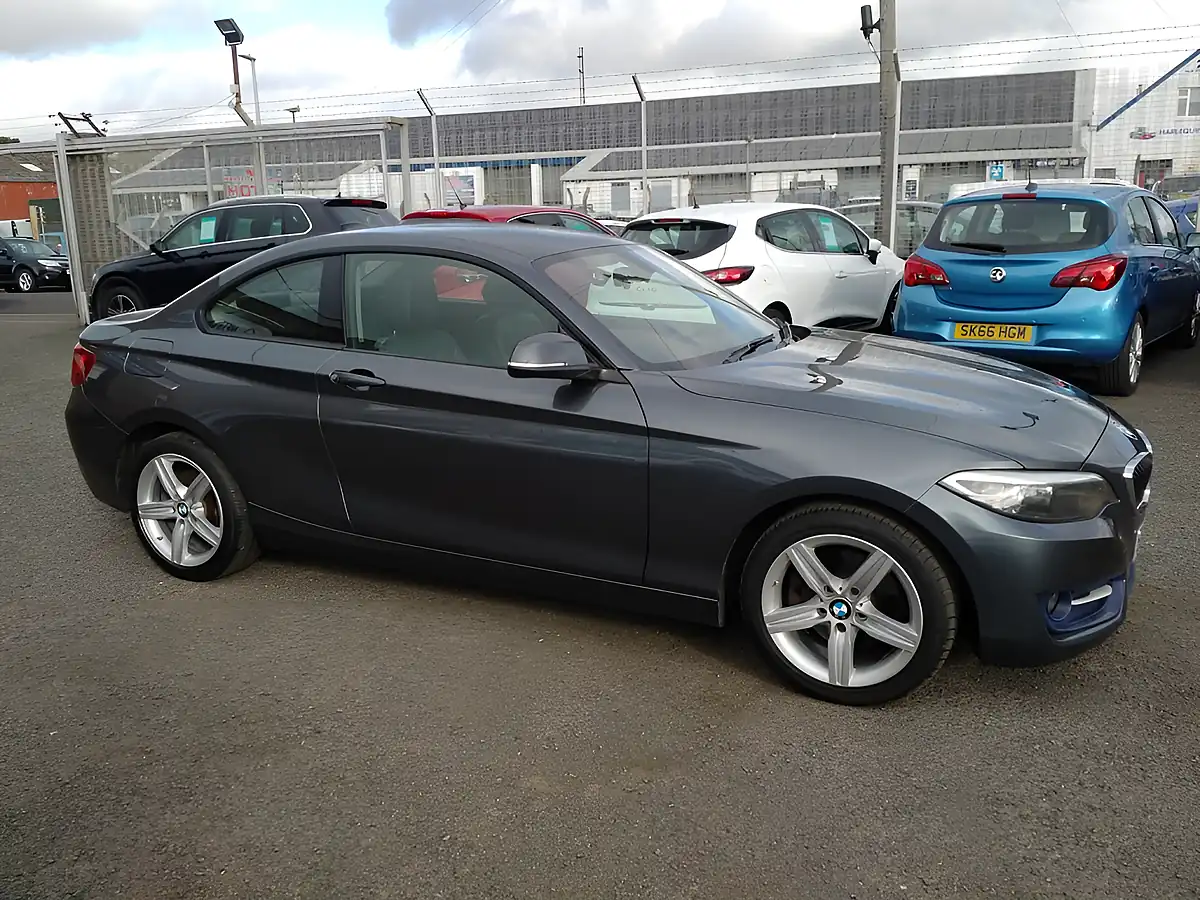 Used 2014 BMW 2 Series Sport Grey - Interior and Exterior details 9