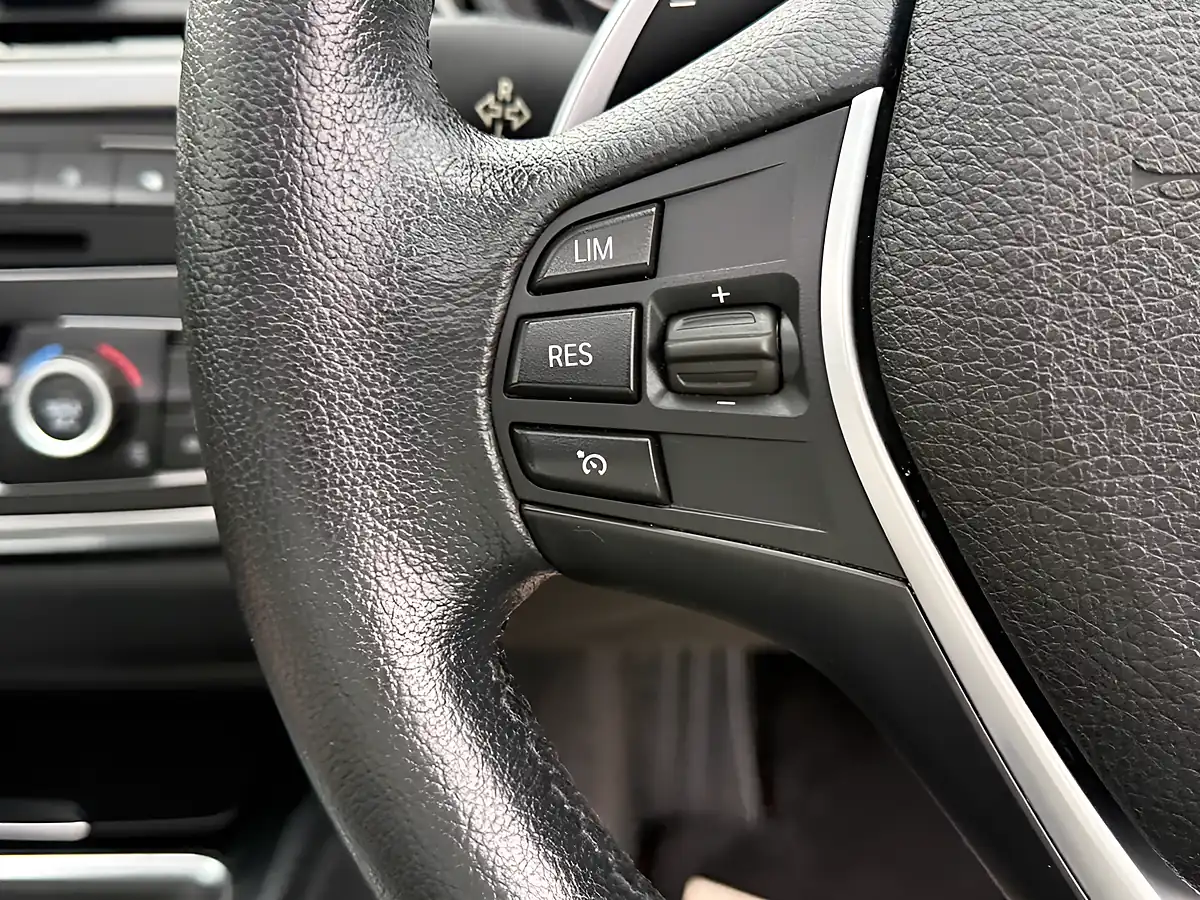Used 2014 BMW 3 Series Gran Turismo Luxury GT Glacier Silver - Interior and Exterior details 19