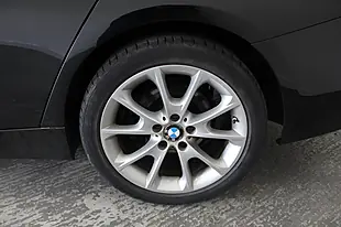Used 2014 BMW 3 Series Luxury Black - Interior and Exterior details 19