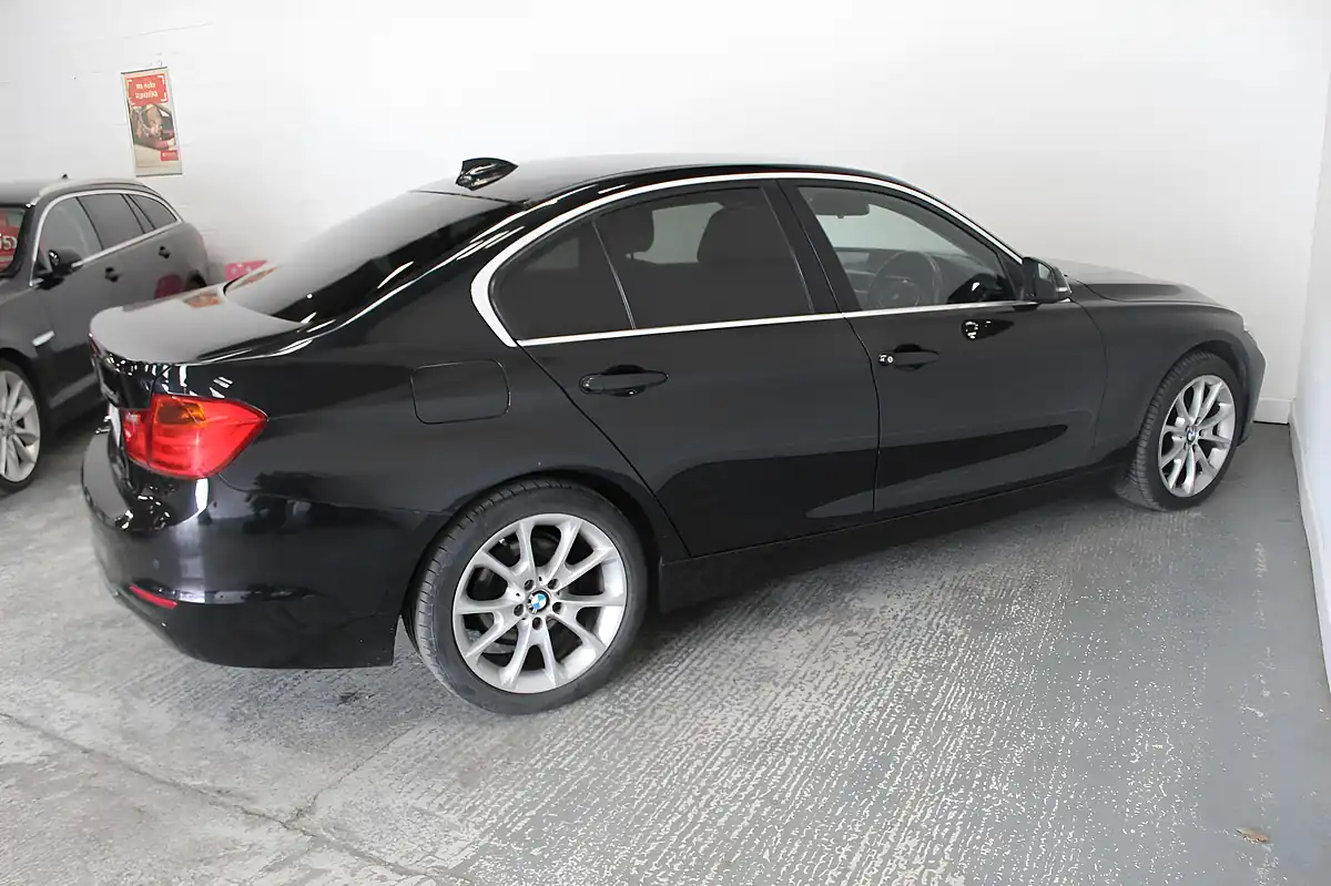Used 2014 BMW 3 Series Luxury Black - Interior and Exterior details 8