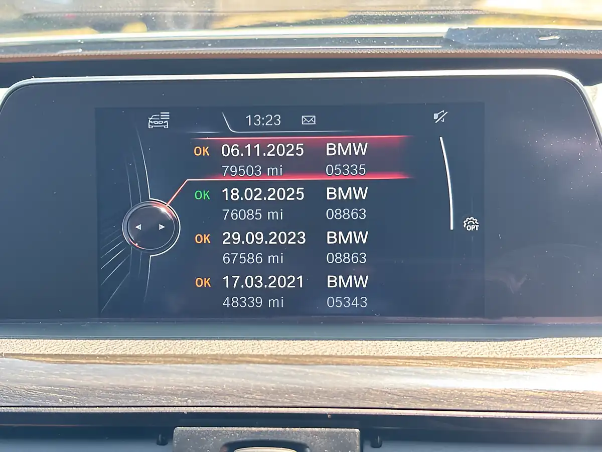 Used 2014 BMW 3 Series Luxury Gran Turismo GT Titanium Silver - Interior and Exterior details 13