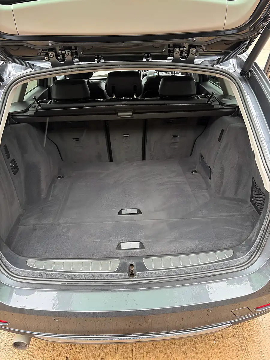 Used 2014 BMW 3 Series Luxury Touring Grey - Interior and Exterior details 9