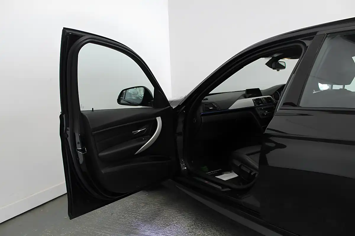 Used 2014 BMW 3 Series M Sport Black - Interior and Exterior details 12