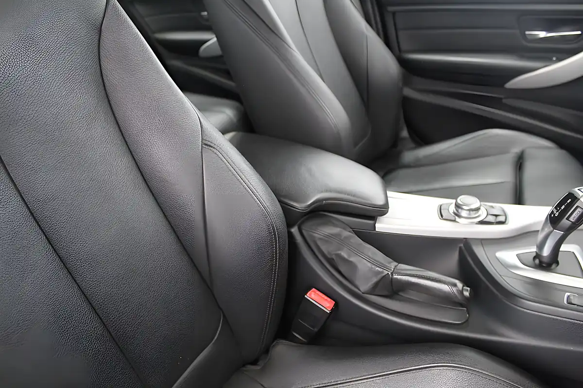 Used 2014 BMW 3 Series M Sport Black - Interior and Exterior details 16