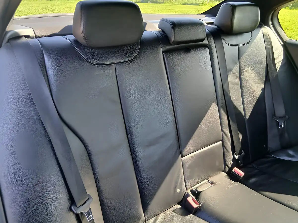 Used 2014 BMW 3 Series M Sport Blue - Interior and Exterior details 14
