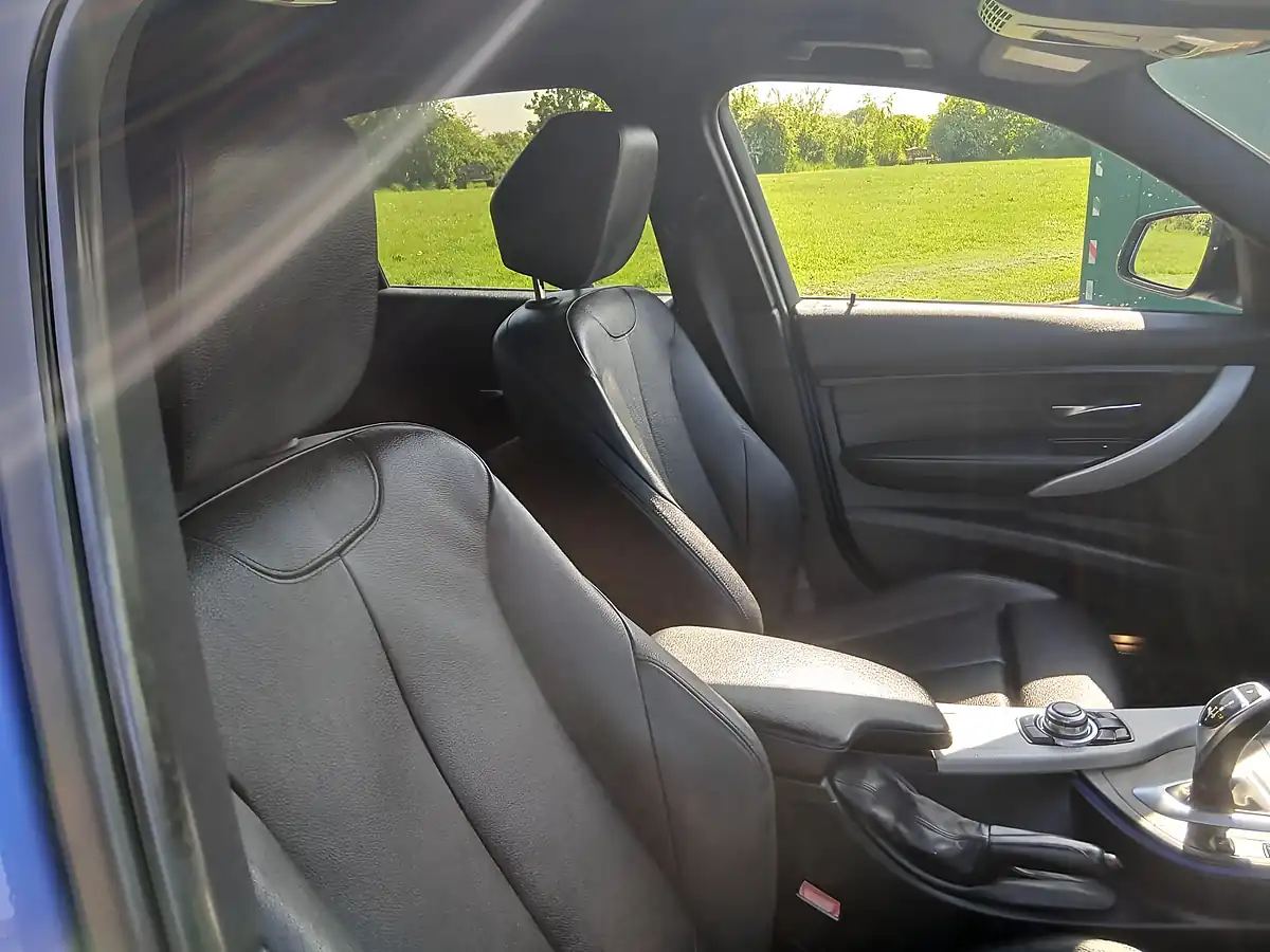 Used 2014 BMW 3 Series M Sport Blue - Interior and Exterior details 15