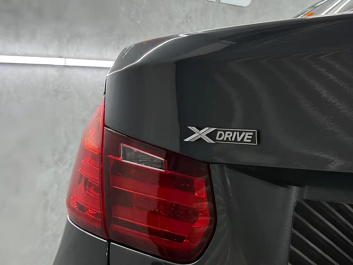 Used 2014 BMW 3 Series M Sport Grey - Interior and Exterior details 12
