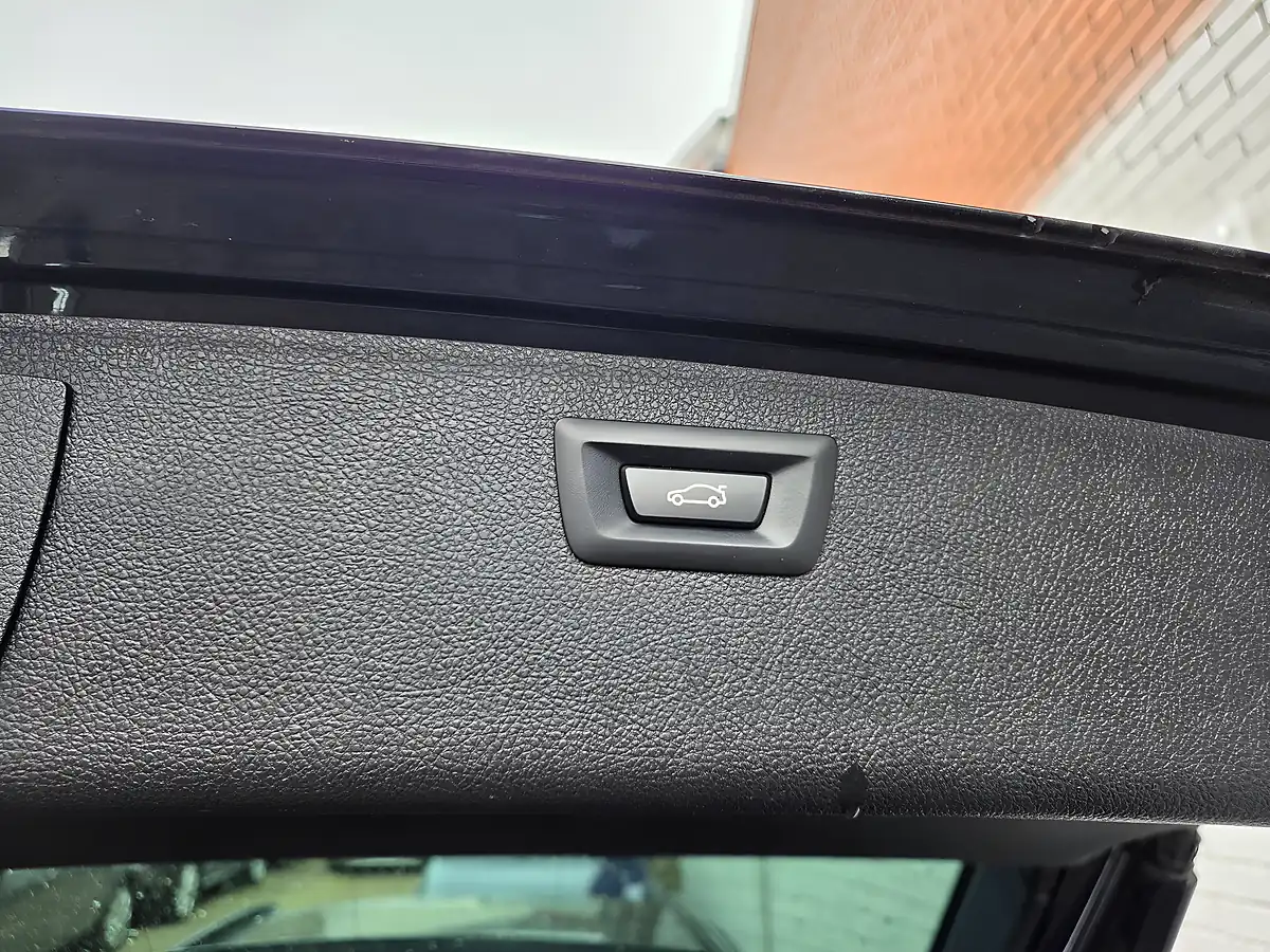 Used 2014 BMW 3 Series M Sport Touring Black - Interior and Exterior details 10