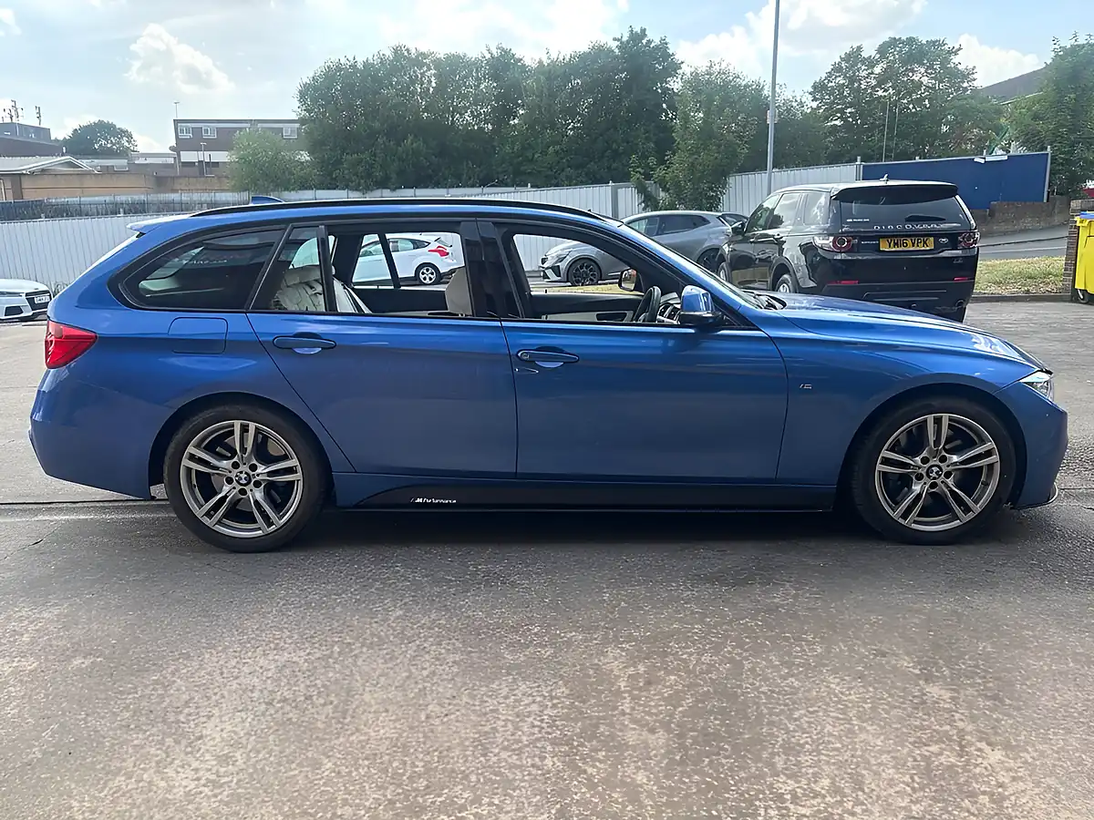 Used 2014 BMW 3 Series M Sport Touring Blue - Interior and Exterior details 8