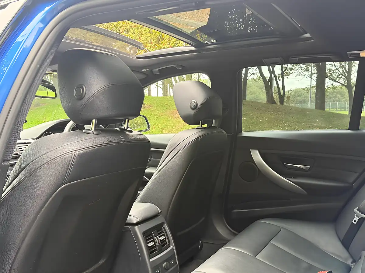 Used 2014 BMW 3 Series M Sport Touring Estoril Blue - Interior and Exterior details 18