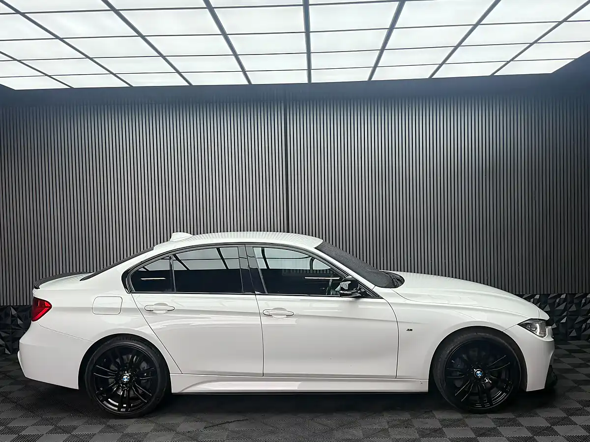 Used 2014 BMW 3 Series M Sport White - Interior and Exterior details 10