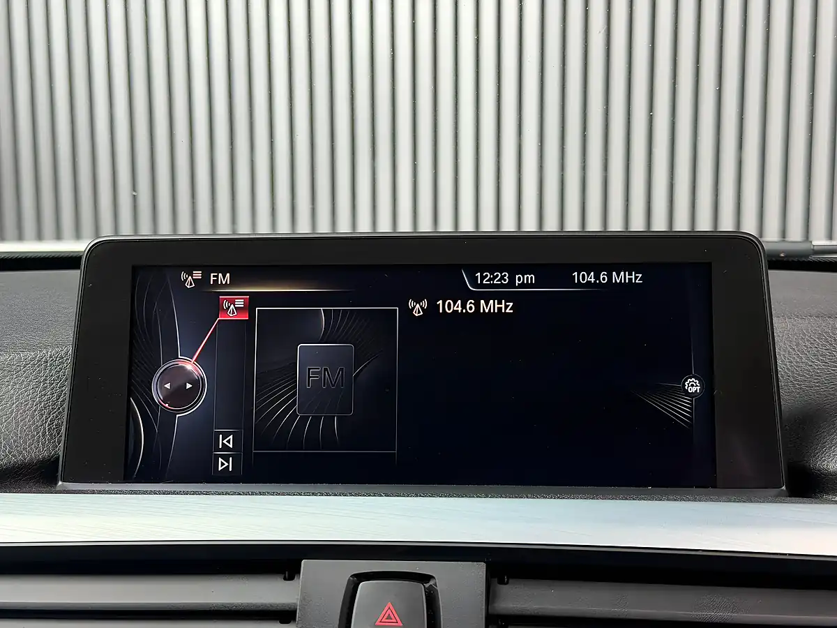 Used 2014 BMW 3 Series M Sport White - Interior and Exterior details 17