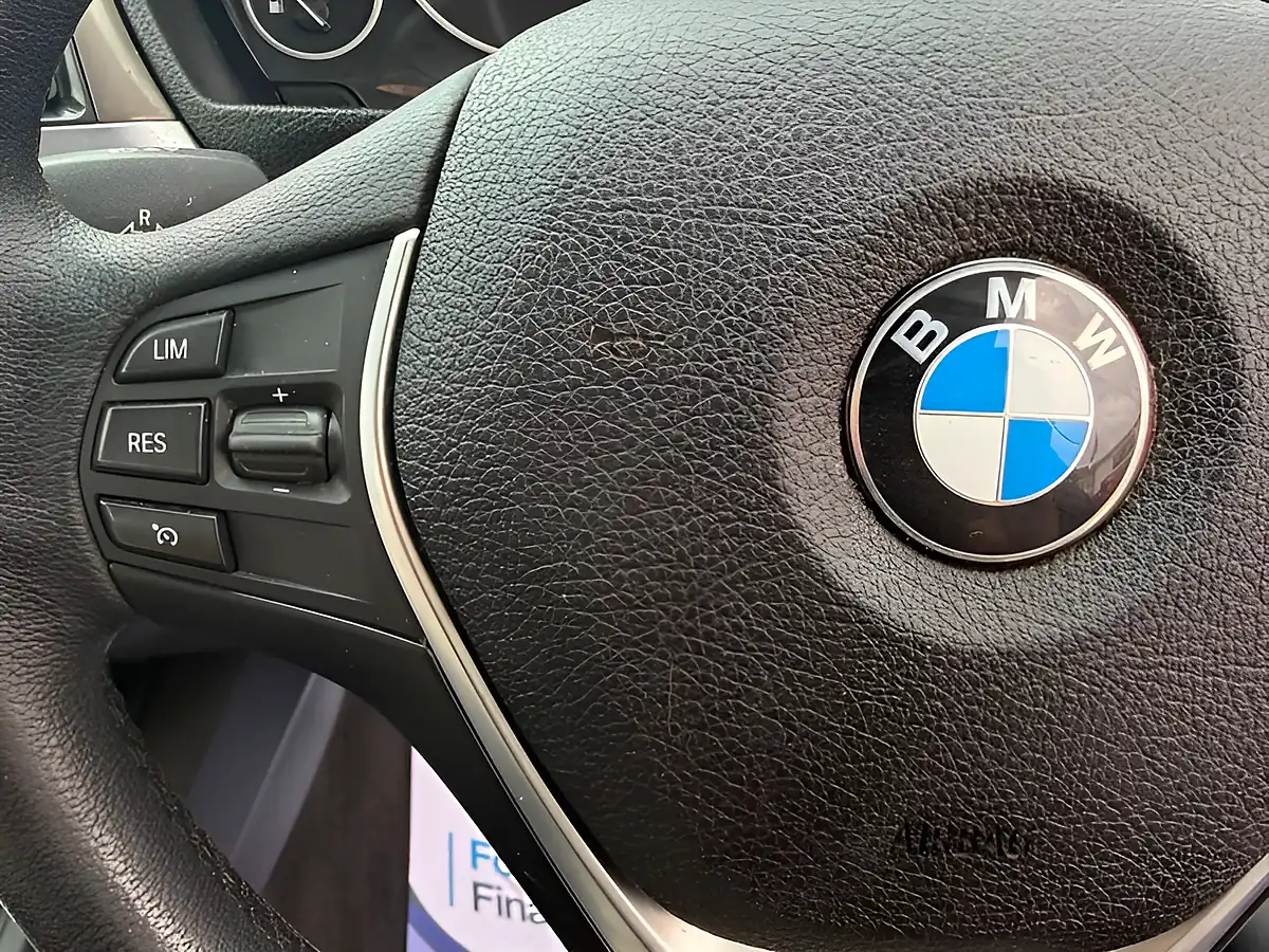 Used 2014 BMW 3 Series Modern Mineral Grey - Interior and Exterior details 12