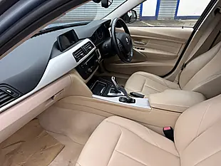 Used 2014 BMW 3 Series Se Blue - Interior and Exterior details 4