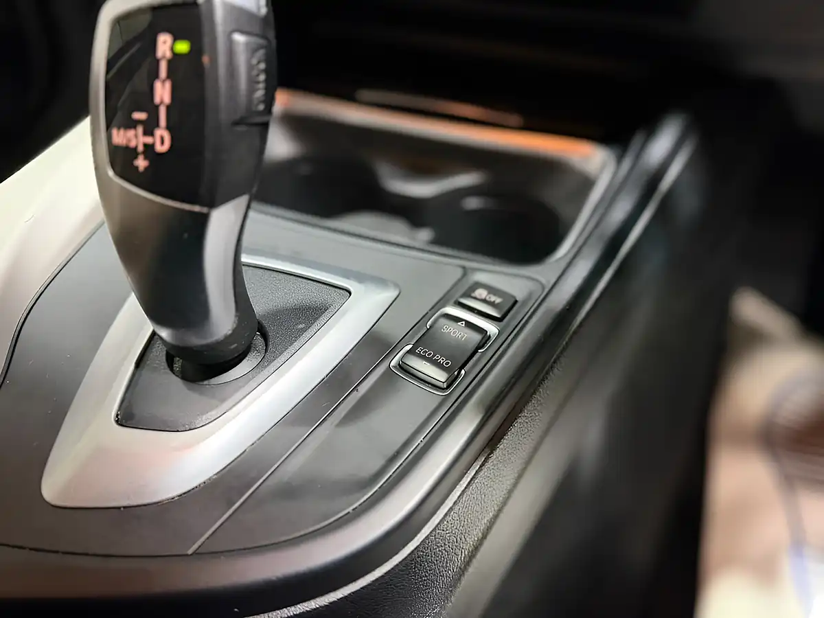 Used 2014 BMW 3 Series Se Touring Grey - Interior and Exterior details 13