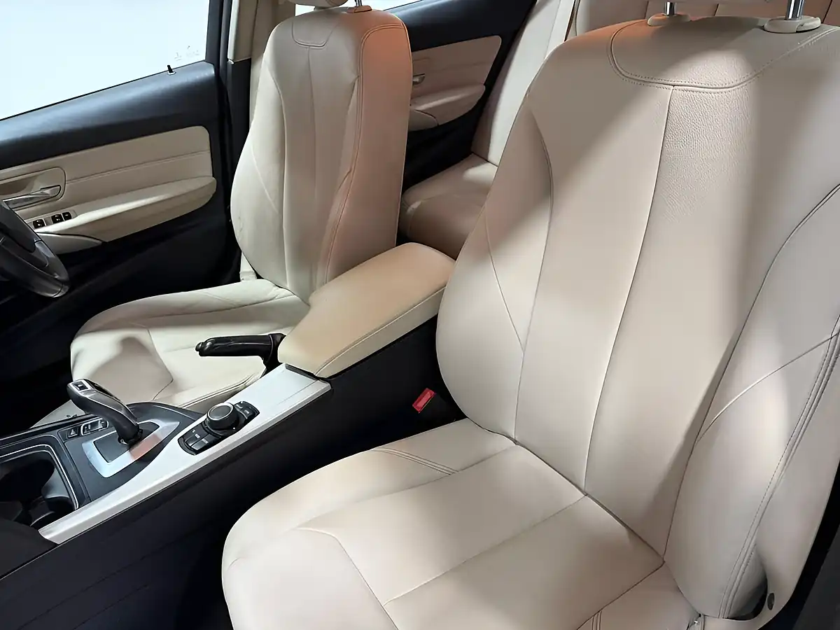 Used 2014 BMW 3 Series Se Touring Grey - Interior and Exterior details 17