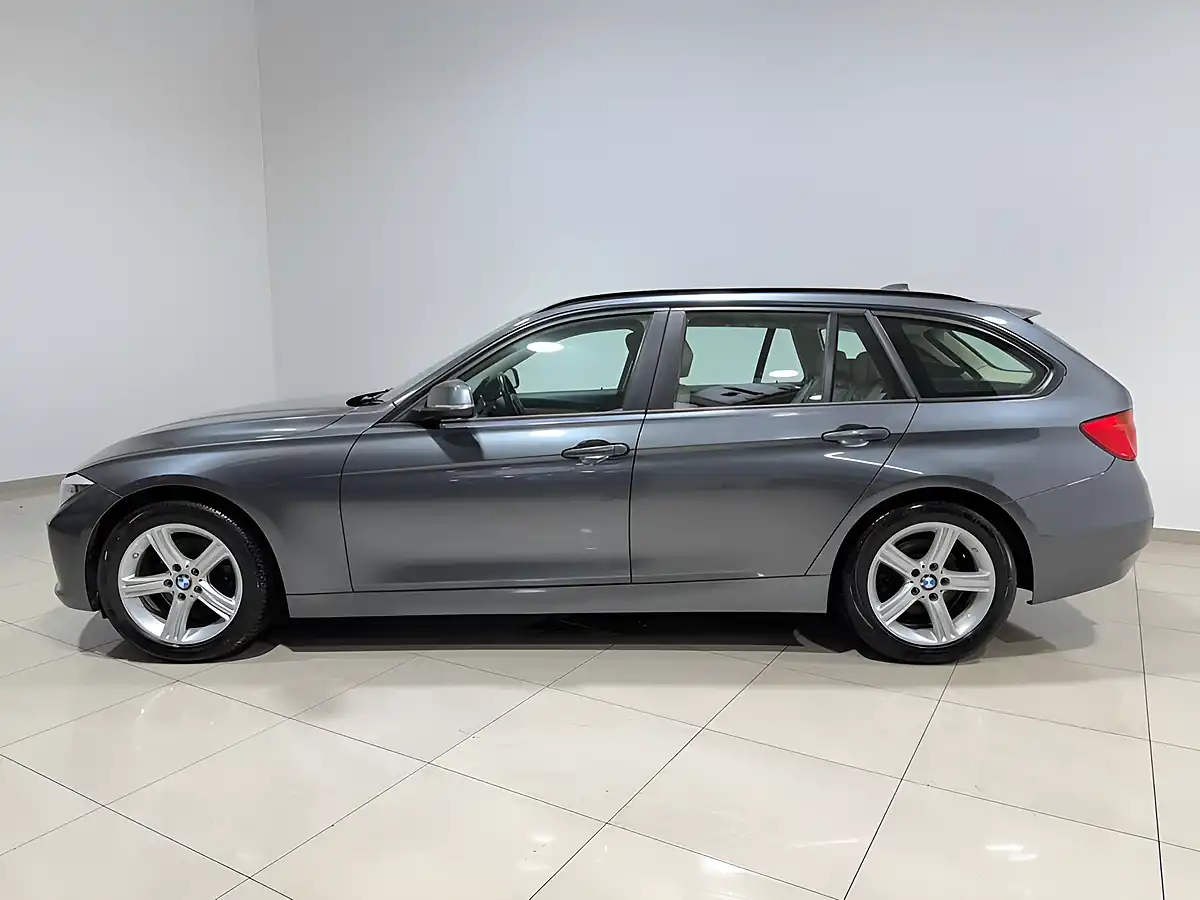 Used 2014 BMW 3 Series Se Touring Grey - Interior and Exterior details 6
