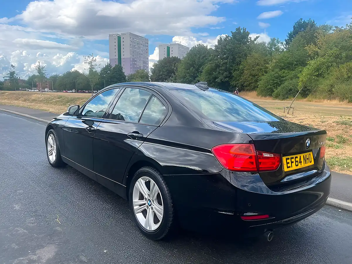 Used 2014 BMW 3 Series Sport Black - Interior and Exterior details 3