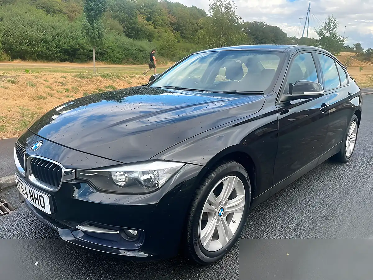 Used 2014 BMW 3 Series Sport Black - Interior and Exterior details 5