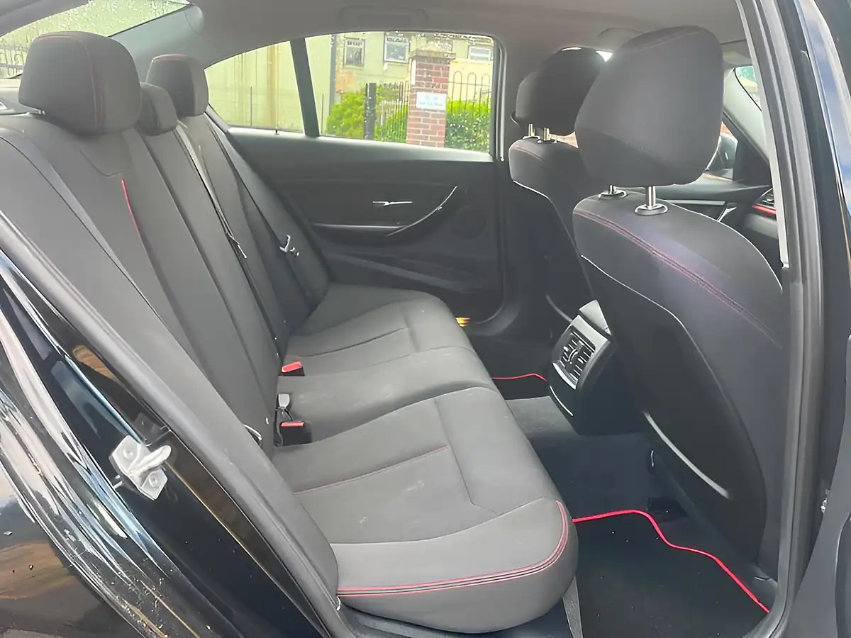 Used 2014 BMW 3 Series Sport Black - Interior and Exterior details 9