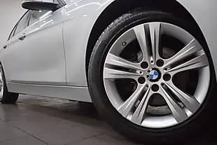 Used 2014 BMW 3 Series Sport Silver - Interior and Exterior details 18