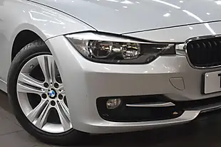 Used 2014 BMW 3 Series Sport Silver - Interior and Exterior details 8