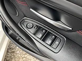 Used 2014 BMW 3 Series Sport White - Interior and Exterior details 17