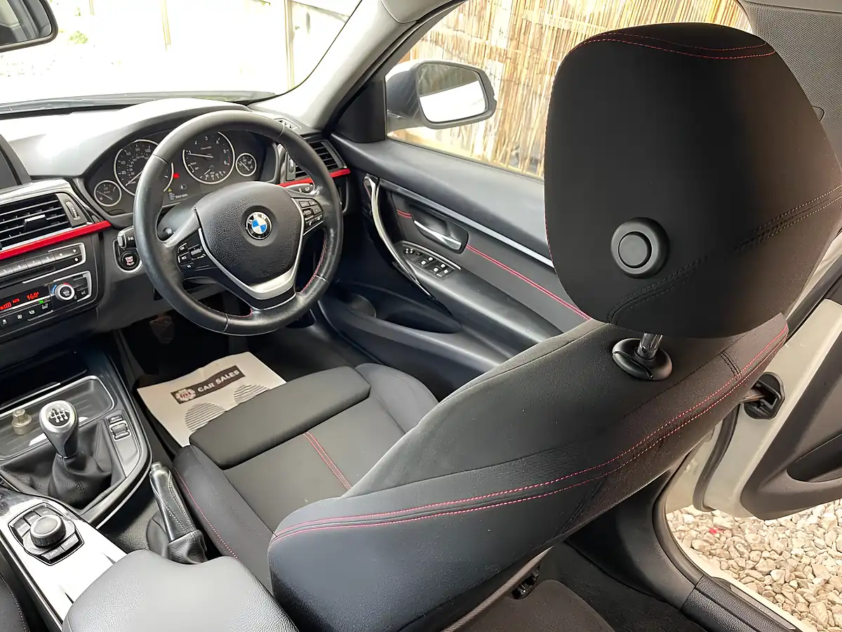Used 2014 BMW 3 Series Sport White - Interior and Exterior details 5