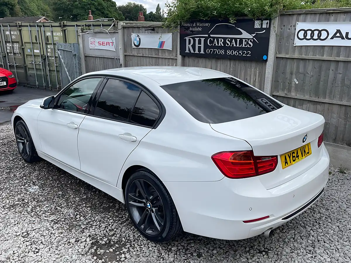 Used 2014 BMW 3 Series Sport White - Interior and Exterior details 7