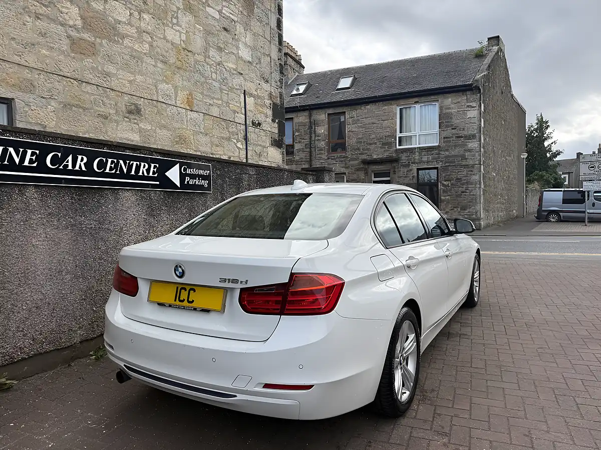 Used 2014 BMW 3 Series Sport White - Interior and Exterior details 11