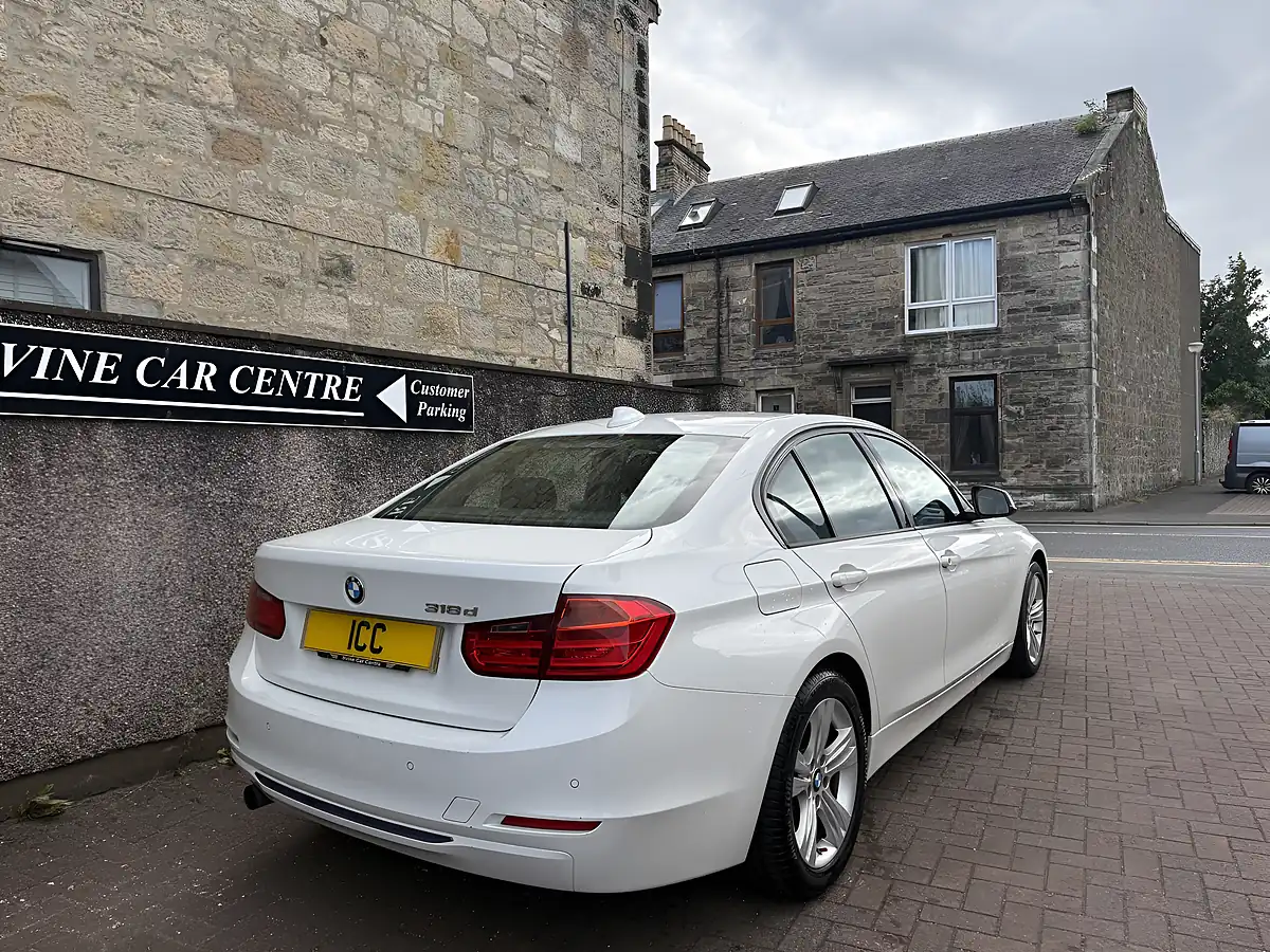 Used 2014 BMW 3 Series Sport White - Interior and Exterior details 13