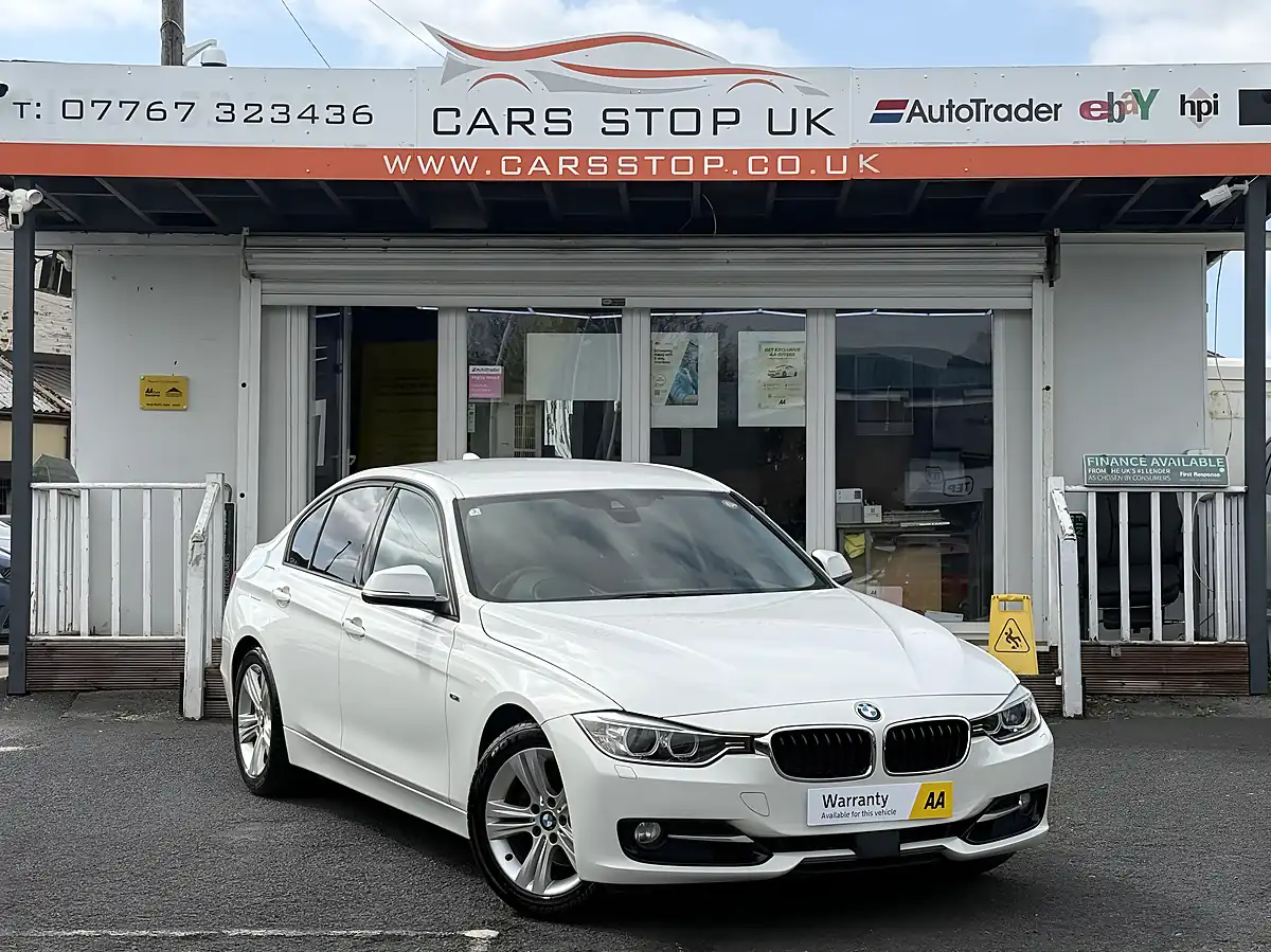 Used 2014 BMW 3 Series Sport White - Interior and Exterior details 5