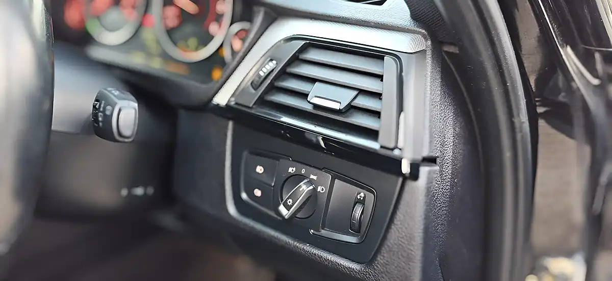 Used 2014 BMW 3 Series Xdrive Obsidian Black Metallic - Interior and Exterior details 8