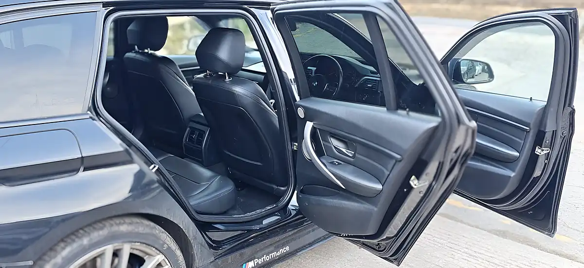 Used 2014 BMW 3 Series Xdrive Obsidian Black Metallic - Interior and Exterior details 9