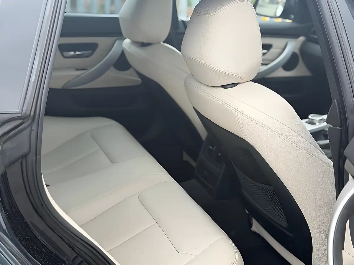 Used 2014 BMW 4 Series Gran Coupe M Sport Black - Interior and Exterior details 13