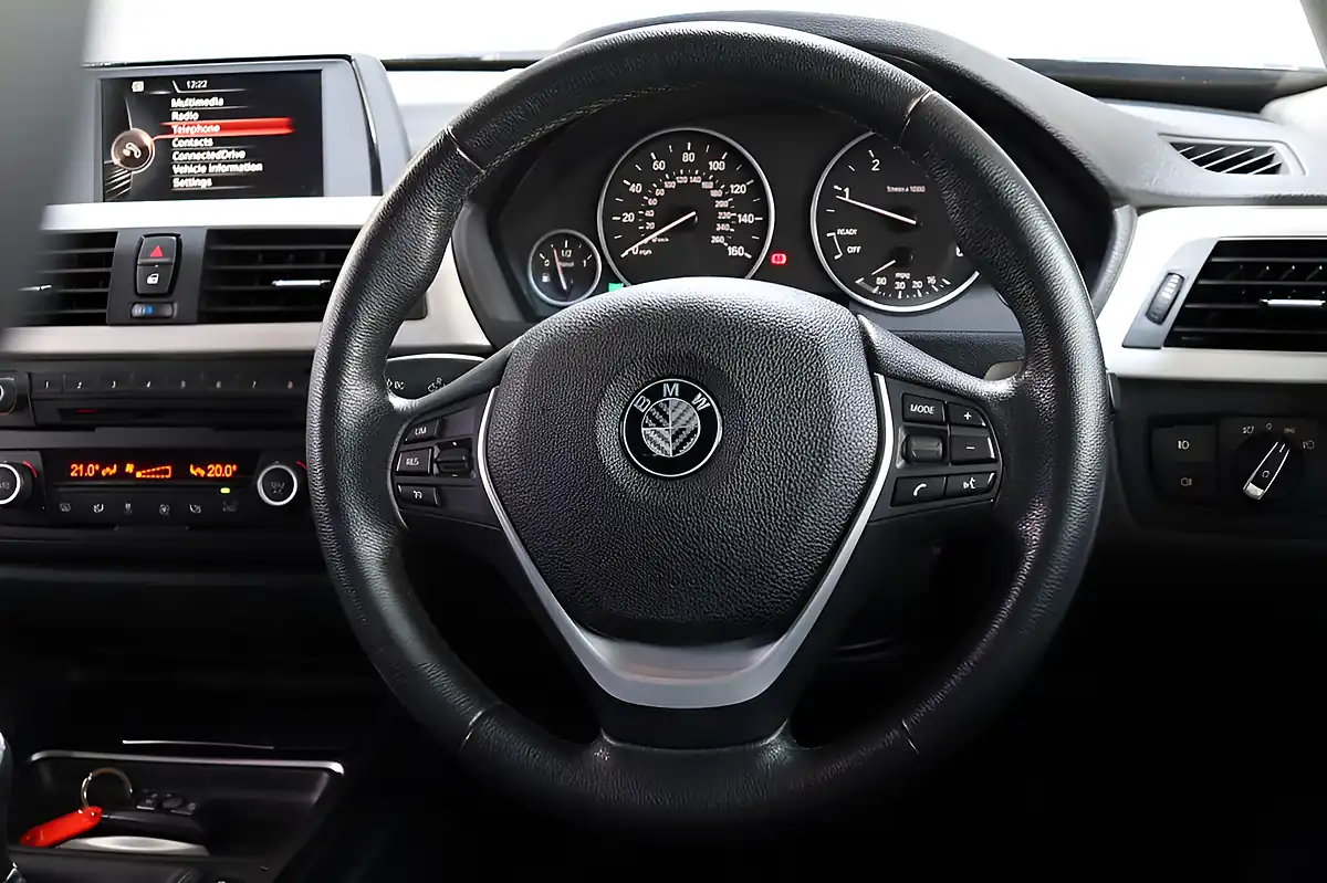 Used 2014 BMW 4 Series Gran Coupe Se Black - Interior and Exterior details 12