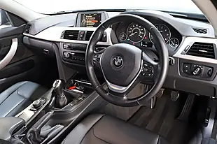Used 2014 BMW 4 Series Gran Coupe Se Black - Interior and Exterior details 3